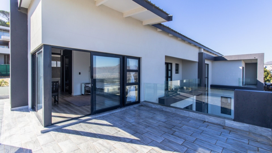 5 Bedroom Property for Sale in Fairhaven Country Estate Western Cape